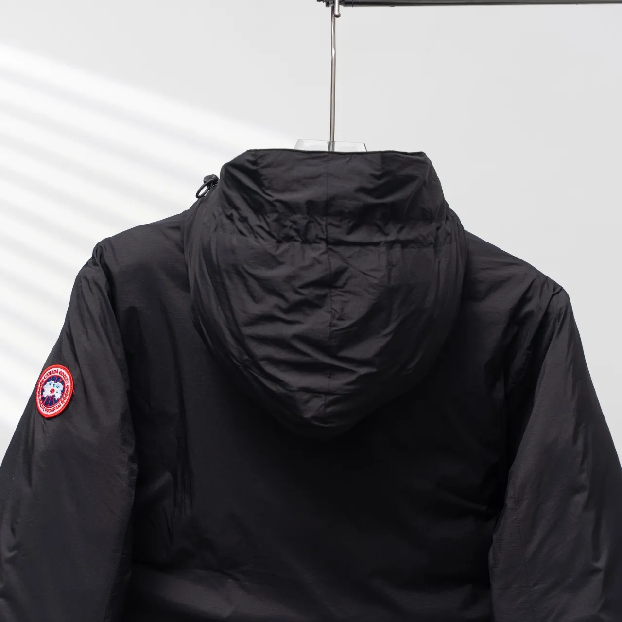 P860 CANADA GOOSE丨Canada Goose 5078 single zipper armband hooded down jacket Color: Black Size: XS-XL